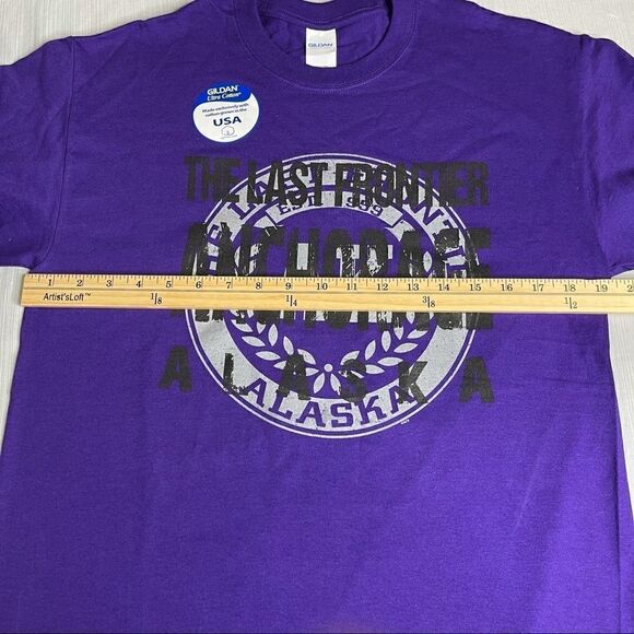 Gildan Men’s Purple Last Frontier Anchorage Alaska T-Shirt Size Medium - Picture 5 of 8